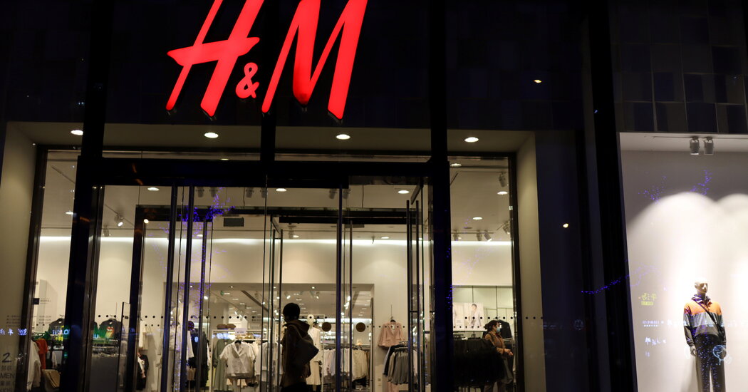 H&M Faces a Boycott in China over Oigur Declaration