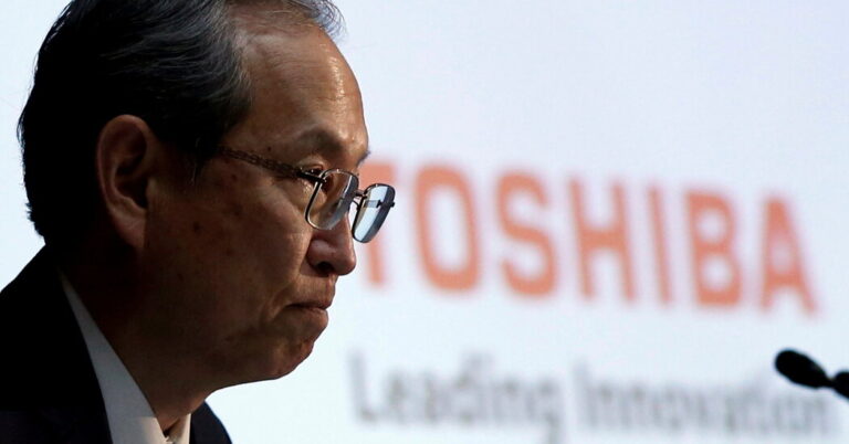 Toshiba CEO Dimites Medium to Company Turbulence
