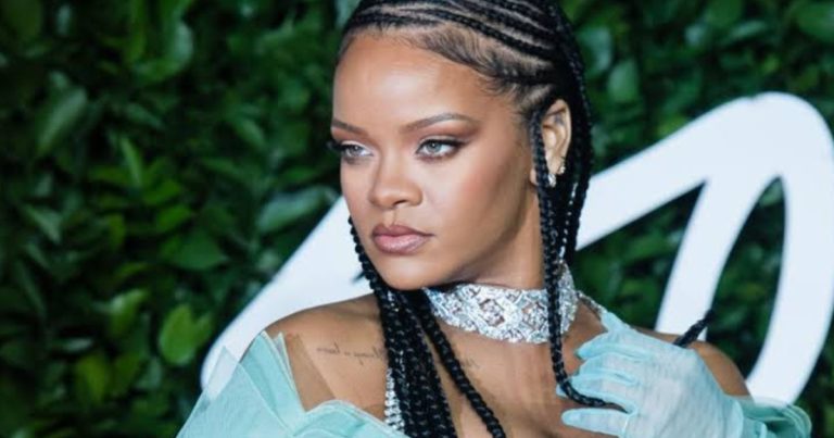 Rihanna confirmed to headline Super Bowl Halftime Show in 2023