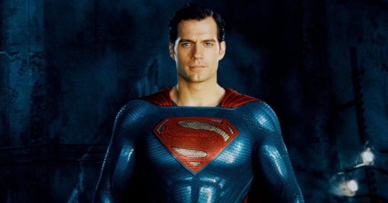 The Flash Test Screenings Could Prove That Henry Cavill Is No Longer Superman, With Sasha Calle’s Supergirl Taking His Place.