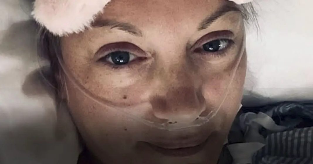 Woman is diagnosed with cancer — believes a popular sandwich is to blame - featured image