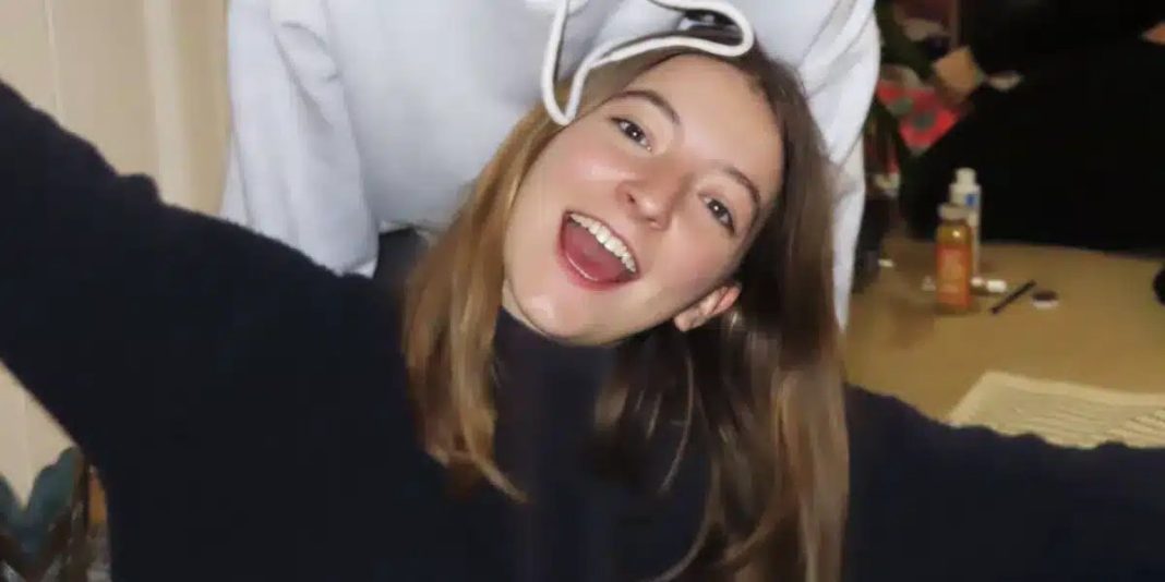 Rosie Roche – Who Was Princes William and Harry’s 20-Year-Old Cousin & What Was Her Cause of Death? - featured image