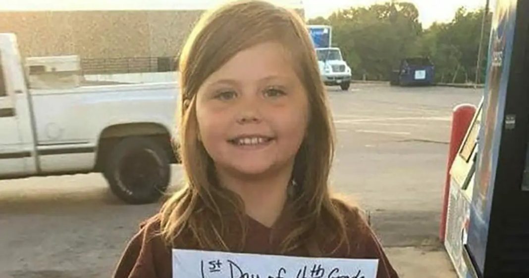 9-year-old dies 10 minutes after posing with this note: Police soon discover terrible mistake that killed her - featured image