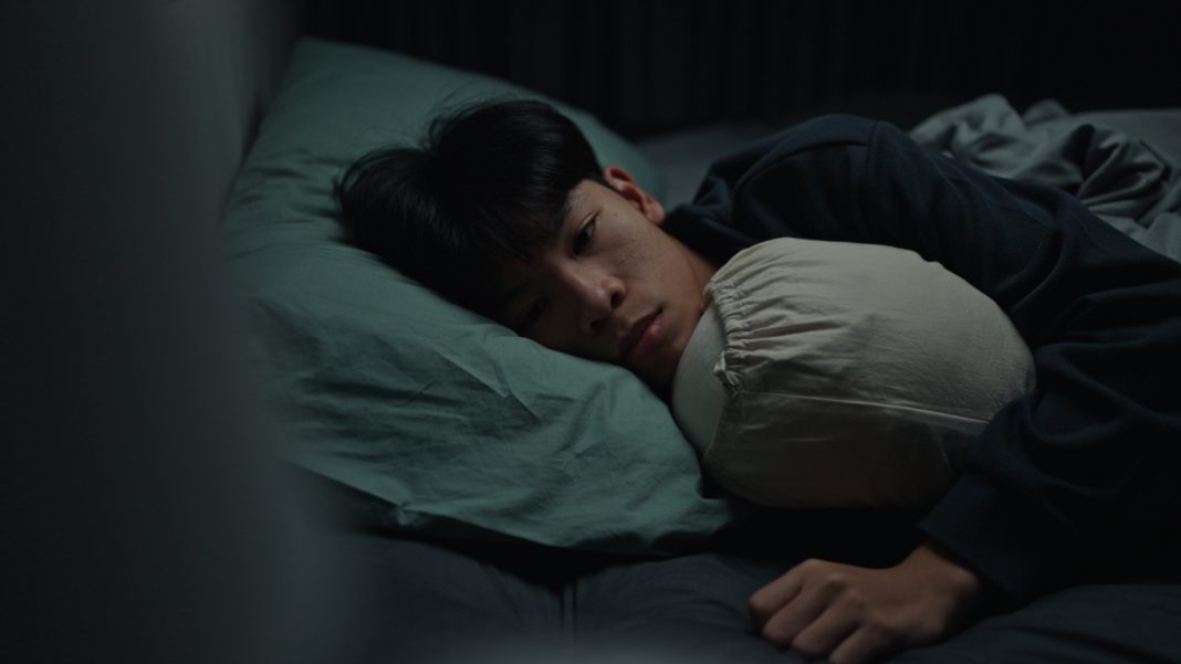 Doctor reveals the one thing you should avoid doing if you wake up during the night - featured image