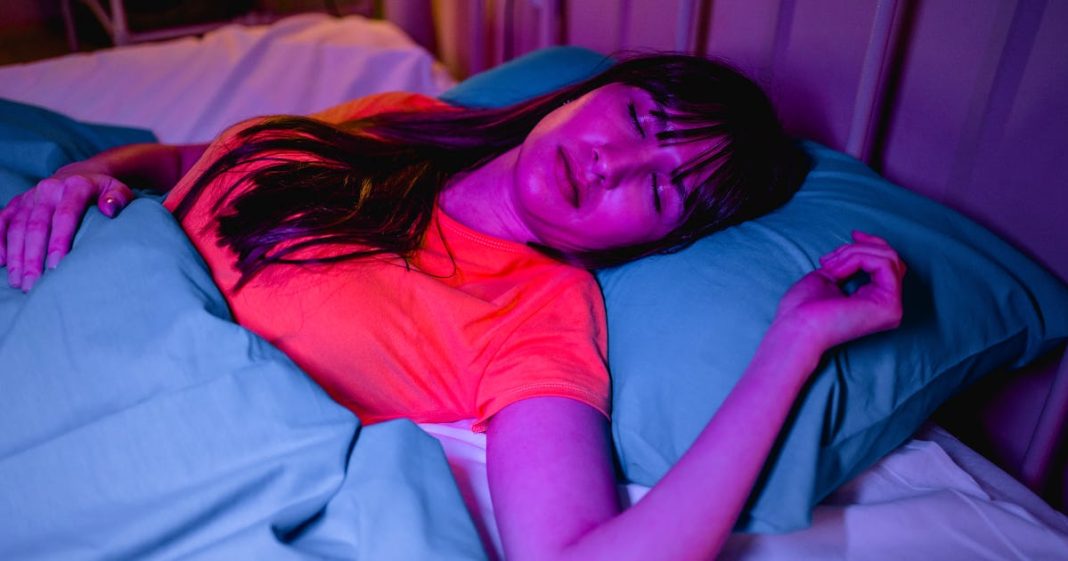What 10 Of The Most Common Nightmares Actually Mean - featured image