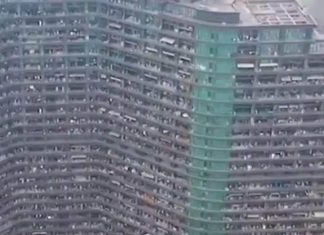Inside a ‘Dystopian’ Apartment Block Where That Houses Over 20,000 Residence Inside a ‘Dystopian’ Apartment Block Where That Houses Over 20,000 Residence - featured image
