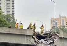 A sh0cking collision unfolded as a semi-truck slammed into a city overpass pillar A sh0cking collision unfolded as a semi-truck slammed into a city overpass pillar - featured image