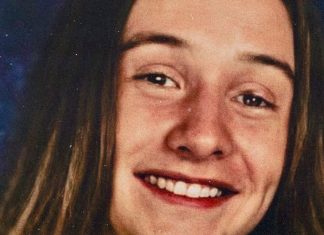 Missing teen found trapped inside chimney after 7-year search Missing teen found trapped inside chimney after 7-year search - featured image