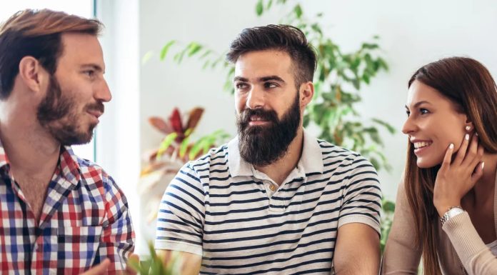 I saw my girlfriend and my best friend meeting in secret – I wish I’d known the reason I saw my girlfriend and my best friend meeting in secret – I wish I’d known the reason - featured image