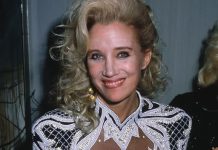 Golden Globe Winner Golden Globe Winner - featured image