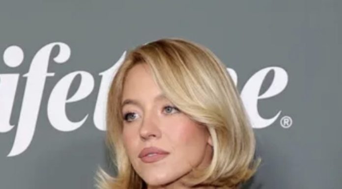 Sydney Sweeney Stuns Internet Over This Provocative Naked Dress Sydney Sweeney Stuns Internet Over This Provocative Naked Dress - featured image