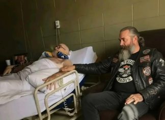The Biker Who Became My Last Brother And Helped Me Teach My Children A Lesson They Will Never Forget The Biker Who Became My Last Brother And Helped Me Teach My Children A Lesson They Will Never Forget - featured image