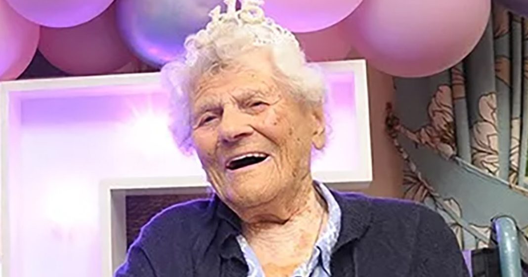 World’s oldest living woman, 116, reveals a surprising secret to her long life - featured image World’s oldest living woman, 116, reveals a surprising secret to her long life - featured image
