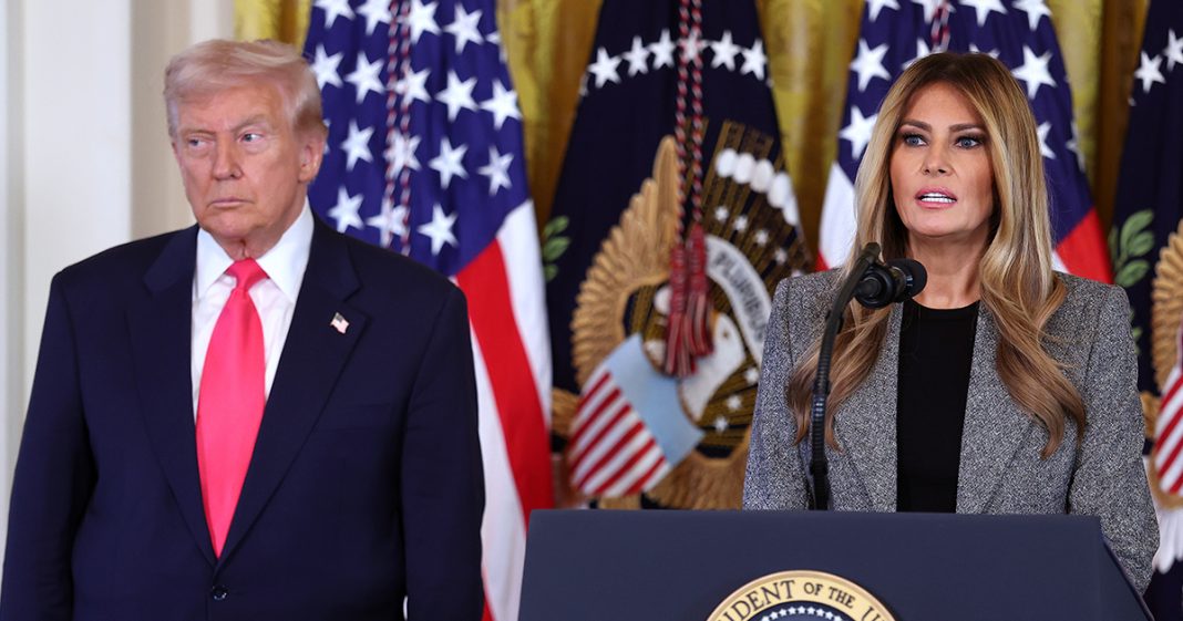 Trump’s sharp 7-word reply to Melania fans who say he’s “not good enough” - featured image Trump’s sharp 7-word reply to Melania fans who say he’s “not good enough” - featured image