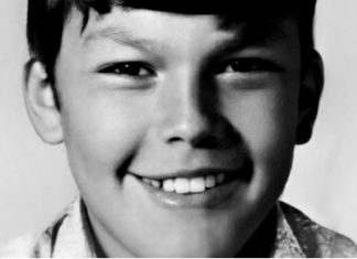 The Little Boy In This Photo Grew Up To Be One Of America’s Most Evil Men The Little Boy In This Photo Grew Up To Be One Of America’s Most Evil Men - featured image