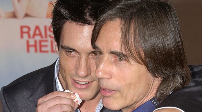 Jackson Browne announces the heartbreaking death of his son Jackson Browne announces the heartbreaking death of his son - featured image