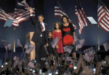 Malia and Sasha Obama party with rapper Drake Malia and Sasha Obama party with rapper Drake - featured image