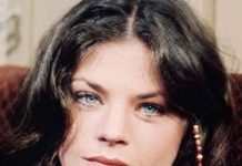 At first glance, she seems like a stranger. Look closer At first glance, she seems like a stranger. Look closer - featured image