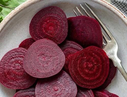 The Beetroot Upgrade: What Happens to Your Body When You Eat Beets, According to Doctors The Beetroot Upgrade: What Happens to Your Body When You Eat Beets, According to Doctors - featured image