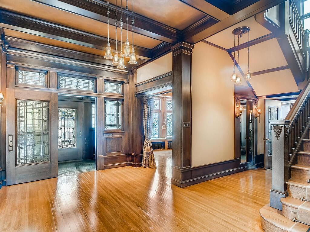 Historic Donaldson House. To see inside, look down below - featured image Historic Donaldson House. To see inside, look down below - featured image