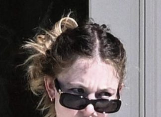 Internet Erupts After Head-turning Bikini Photos Of Sydney Sweeney Surface Internet Erupts After Head-turning Bikini Photos Of Sydney Sweeney Surface - featured image