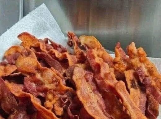 How to Cook Bacon to a Perfect Crisp Texture How to Cook Bacon to a Perfect Crisp Texture - featured image