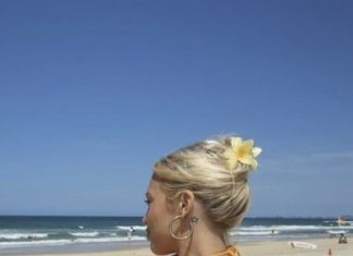 A Mom’s Bikini Is Causing Outrage At The Beach. Try Not To Gasp When You See It A Mom’s Bikini Is Causing Outrage At The Beach. Try Not To Gasp When You See It - featured image