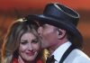 Sad News: At 57, Tim McGraw Says Final Goodbye Following Wife Faith Hill’s Tragic Diagnosis… Sad News: At 57, Tim McGraw Says Final Goodbye Following Wife Faith Hill’s Tragic Diagnosis… - featured image