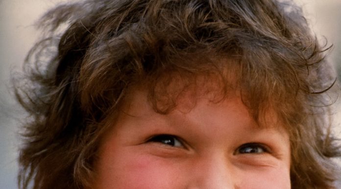 This iconic child star was rejected by Hollywood but is now a gorgeous, bald-headed hunk and successful lawyer This iconic child star was rejected by Hollywood but is now a gorgeous, bald-headed hunk and successful lawyer - featured image