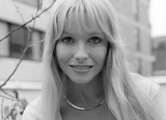 Kicked out of her own home, this girl became one of the funniest women in the world Kicked out of her own home, this girl became one of the funniest women in the world - featured image