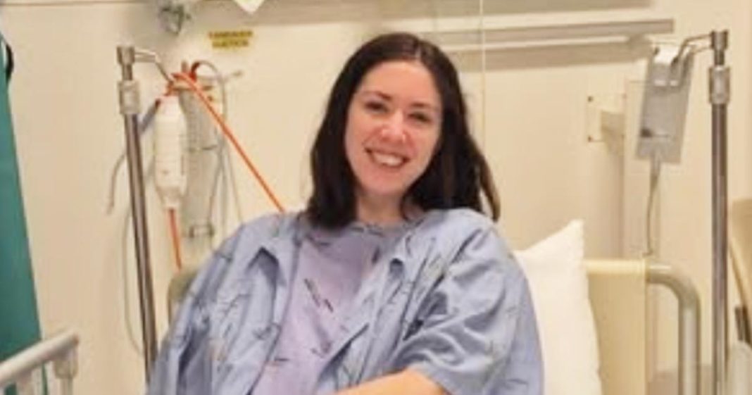 Woman, 27, diagnosed with terminal brain cancer after sinister symptom left doctors shocked months later - featured image