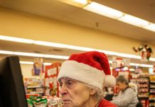 One Small Gesture on Christmas Eve That Changed Everything One Small Gesture on Christmas Eve That Changed Everything - featured image