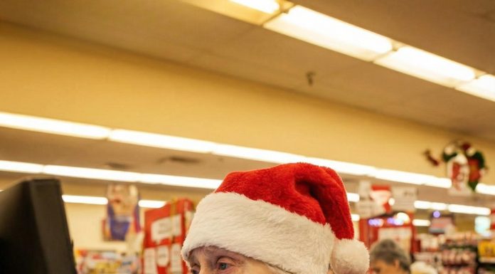 One Small Gesture on Christmas Eve That Changed Everything One Small Gesture on Christmas Eve That Changed Everything - featured image