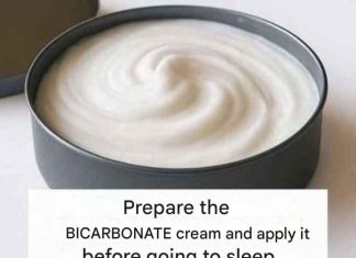 Prepare your baking soda cream before going to sleep: goodbye wrinkles, spots, pimples Prepare your baking soda cream before going to sleep: goodbye wrinkles, spots, pimples - featured image