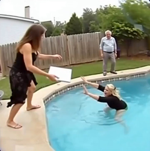 I refused my sister’s $20,000 loan request, and in anger, she smashed my laptop into the… - featured image I refused my sister’s $20,000 loan request, and in anger, she smashed my laptop into the… - featured image