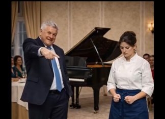 Play the Piano, and This Restaurant Could Be Yours — If Not… Play the Piano, and This Restaurant Could Be Yours — If Not… - featured image