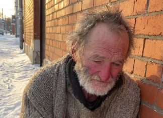 I Gave Away My Husband’s Jacket—Then I Got an Email I Never Expected I Gave Away My Husband’s Jacket—Then I Got an Email I Never Expected - featured image