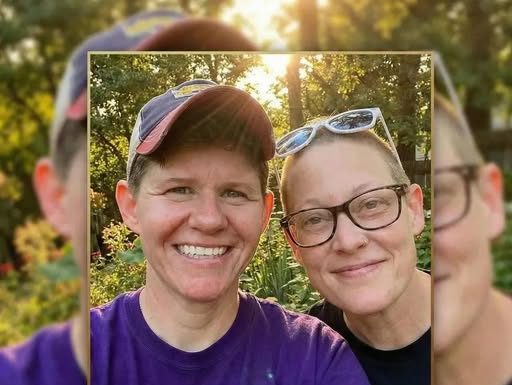 Video Captures Moments Before Renee Good Was Shot by ICE Agent in Minneapolis Video Captures Moments Before Renee Good Was Shot by ICE Agent in Minneapolis - featured image