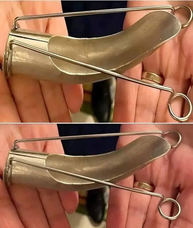 My Mom Found This in My Dad’s Drawer… Is It What I’ve Always Feared? - featured image My Mom Found This in My Dad’s Drawer… Is It What I’ve Always Feared? - featured image