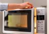 The Places Where You Should Never Put Your Microwave in The Kitchen The Places Where You Should Never Put Your Microwave in The Kitchen - featured image