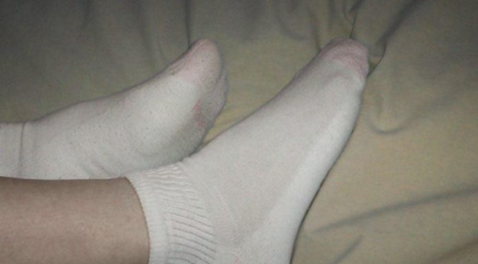 Why Seniors Should Wear Socks Even at Home Why Seniors Should Wear Socks Even at Home - featured image