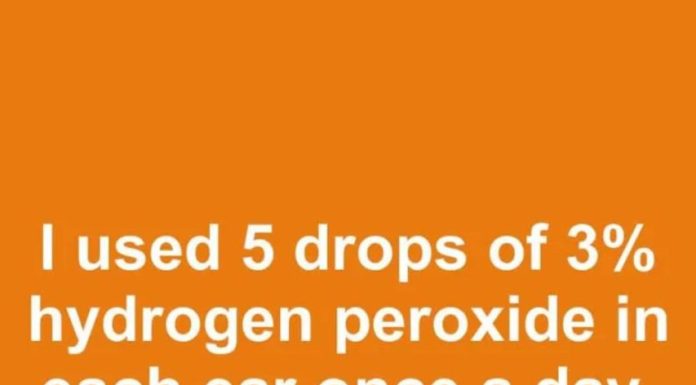 I used 5 drops of 3% hydrogen peroxide in each ear once a day. 3 days later, this is what happened I used 5 drops of 3% hydrogen peroxide in each ear once a day. 3 days later, this is what happened - featured image