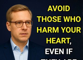 Three Types of People You Should Avoid If You Want to Age Gracefully Three Types of People You Should Avoid If You Want to Age Gracefully - featured image