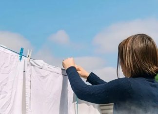 Why Is It Not Recommended To Hang Out The Clothes Outside Why Is It Not Recommended To Hang Out The Clothes Outside - featured image