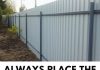Always place your fence with the front facing your neighbor! Here’s why Always place your fence with the front facing your neighbor! Here’s why - featured image