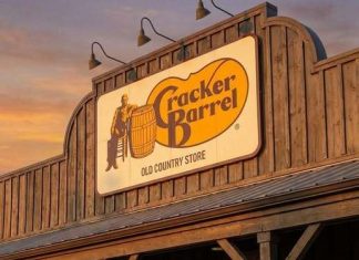 Cracker Barrel Responds to Change With Updated Travel and Dining Guidelines Cracker Barrel Responds to Change With Updated Travel and Dining Guidelines - featured image