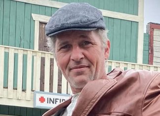 Fans Mourn the Sudden Loss of a Hollywood Favorite Fans Mourn the Sudden Loss of a Hollywood Favorite - featured image