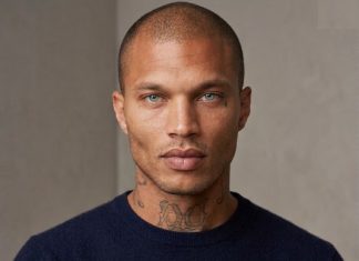 How a Viral Moment Led to Success in Modeling and Business How a Viral Moment Led to Success in Modeling and Business - featured image