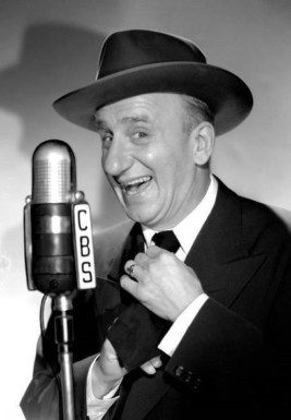 “One of Hollywood’s Most Recognizable Voices and Faces – Can You Guess the Legendary Comedian?” “One of Hollywood’s Most Recognizable Voices and Faces – Can You Guess the Legendary Comedian?” - featured image