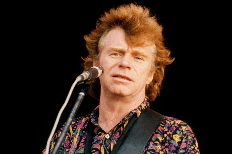 70s Music Legend in Intensive Care After Heart Issue - featured image 70s Music Legend in Intensive Care After Heart Issue - featured image